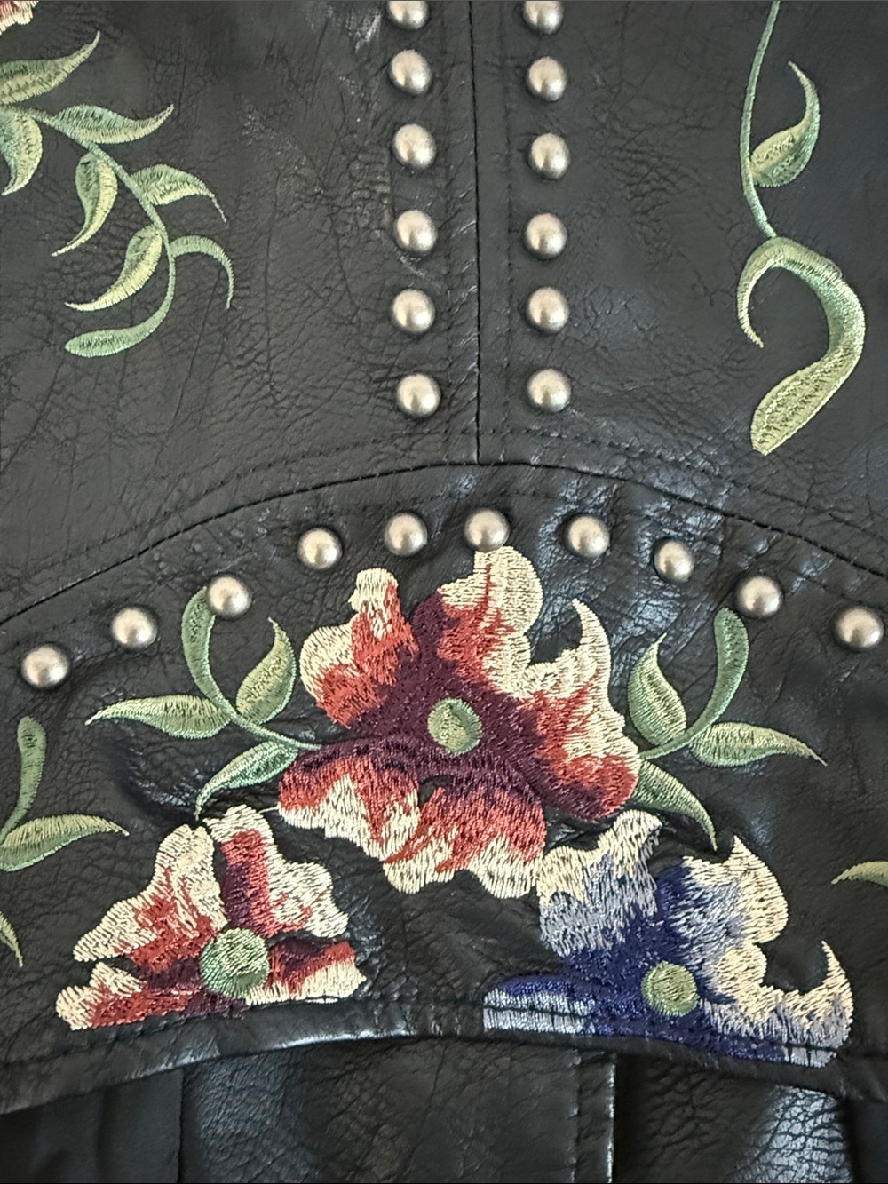 Blank NYC As You Wish Floral Embroidered Faux Leather Biker Jacket Extra Small - Picture 8 of 12